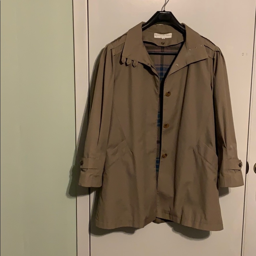 Stylish Jacket Saxton Hall Poland